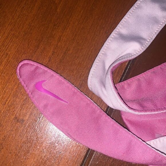 Nike Headwrap   - Picture 2 of 5